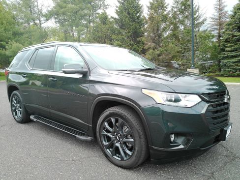 Certified 2021 Chevrolet Traverse RS AWD/4WD image 2