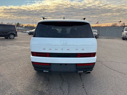 Used 2024 Hyundai Santa Fe SEL image 6