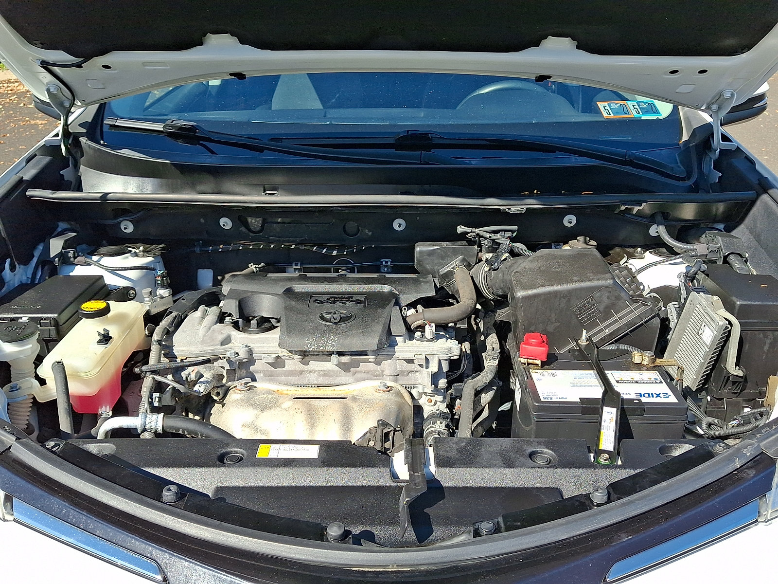 Used 2018 Toyota RAV4 XLE AWD/4WD image 27