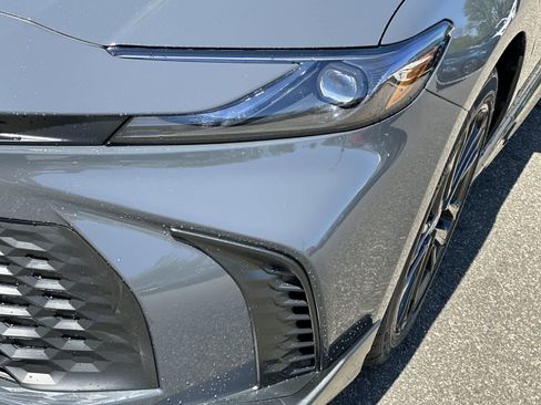 New 2026 Toyota Camry SE AWD/4WD image 11