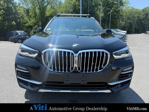 Used 2021 BMW X5 xDrive40i w/ Premium Package 2 AWD/4WD image 3