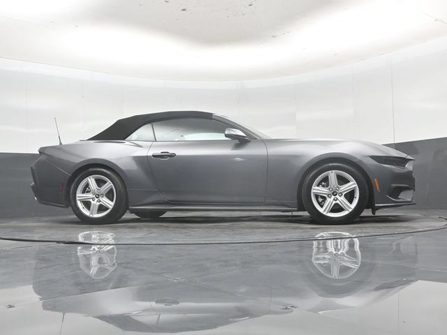 Used 2026 Ford Mustang Premium RWD image 45