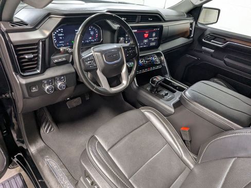 Used 2024 GMC Sierra 1500 Denali w/ Denali Reserve Package AWD/4WD image 12