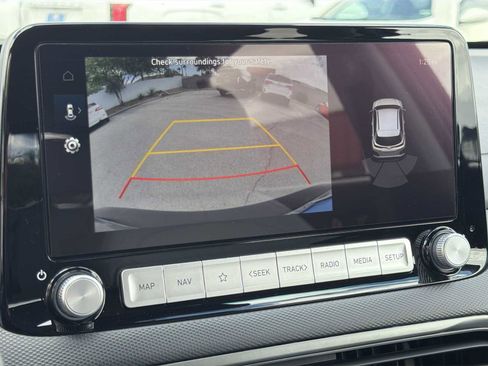 Certified 2023 Hyundai Kona Limited image 3