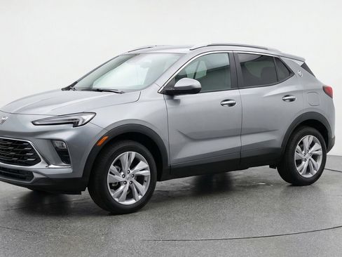 Used 2025 Buick Encore GX Preferred FWD image 3