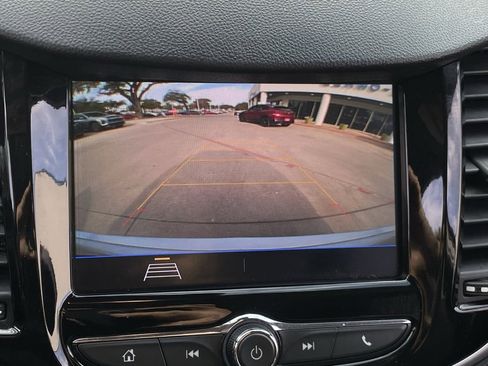 Used 2021 Chevrolet Trax LS w/ Tint and Cruise Package image 17