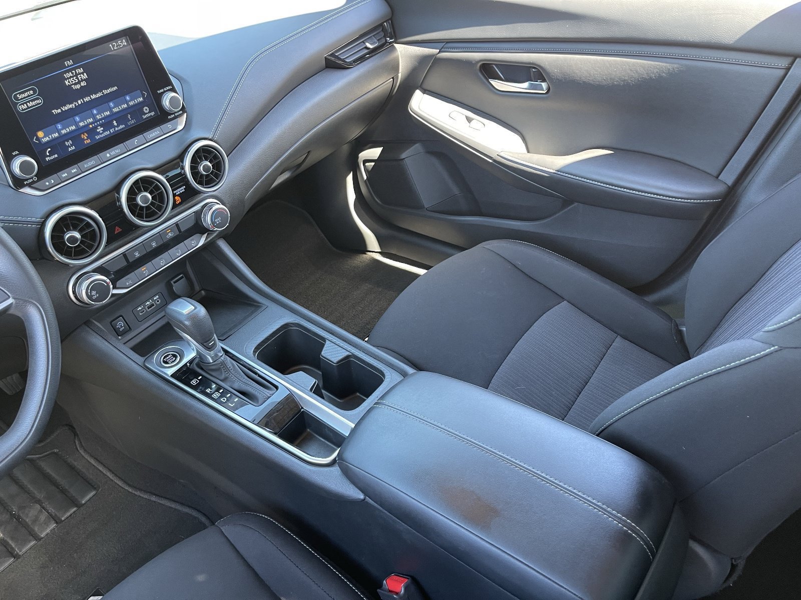 Used 2024 Nissan Sentra SV FWD image 17