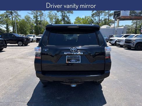 Used 2021 Toyota 4Runner SR5 Premium w/ Moonroof Package AWD/4WD image 3