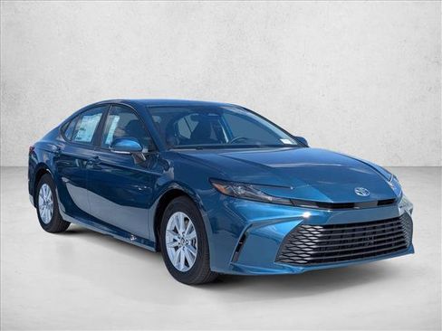 New 2026 Toyota Camry LE image 7
