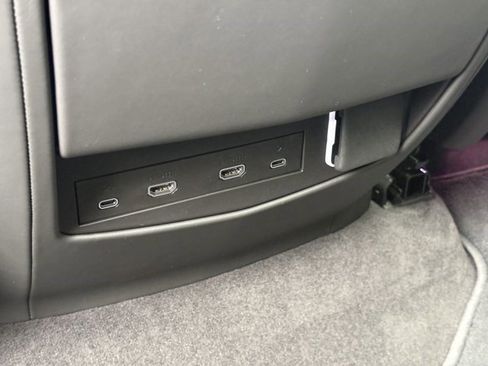 Certified 2025 Cadillac Escalade V image 15