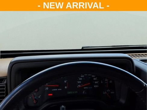 Used 2001 Jeep Wrangler Sahara AWD/4WD image 29