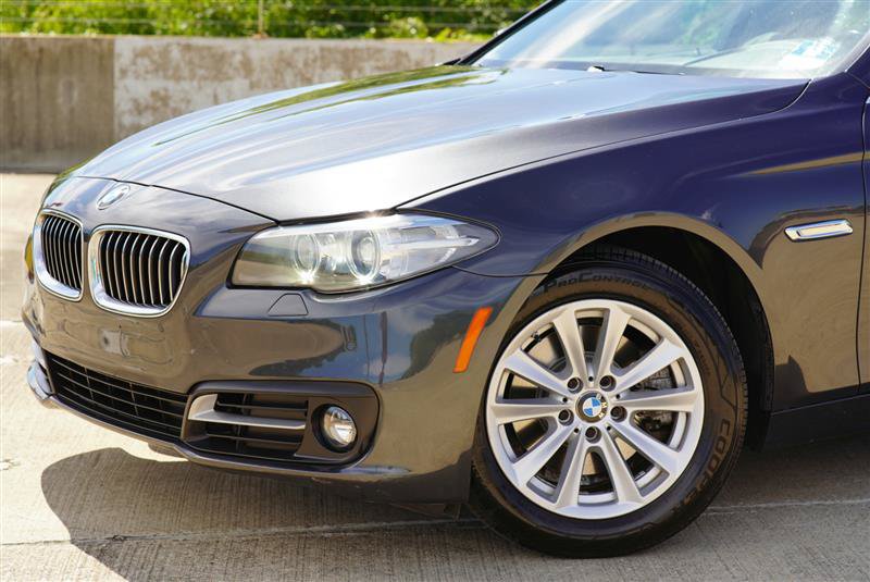 Used 2016 BMW 528i xDrive Sedan AWD/4WD image 14
