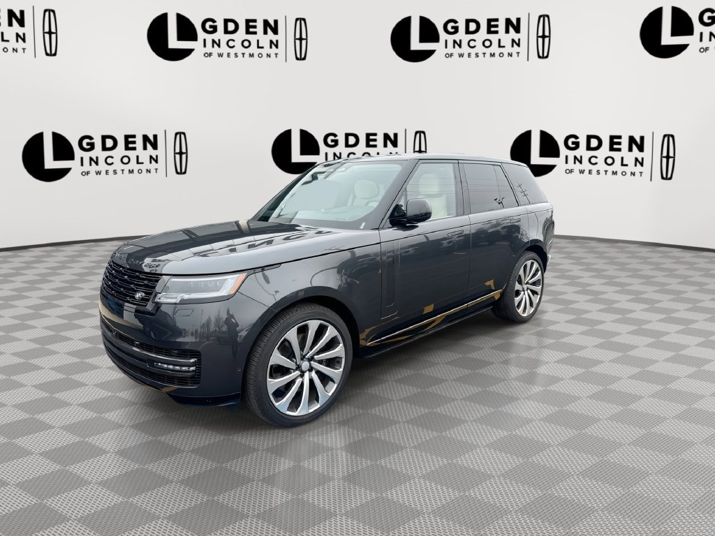 Used 2025 Land Rover Range Rover SE AWD/4WD image 4