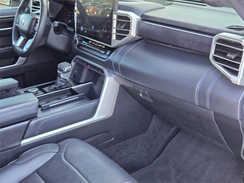 Used 2025 Toyota Sequoia Platinum image 26