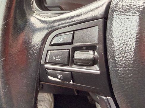 Used 2015 BMW 528i xDrive Sedan AWD/4WD image 21
