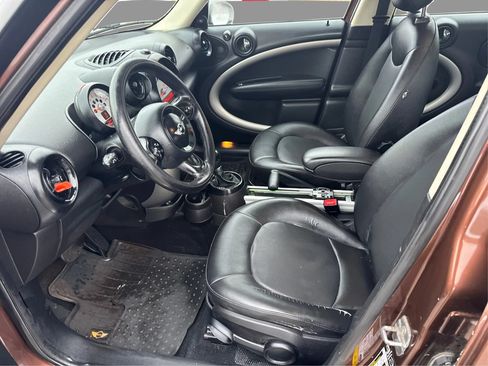 Used 2013 MINI Cooper Countryman FWD image 10