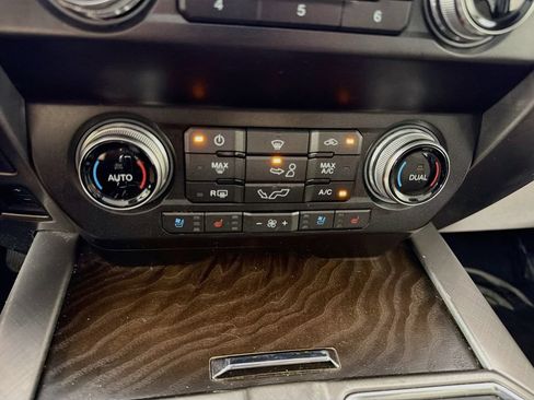 Used 2019 Ford F150 Limited w/ Trailer Tow Package AWD/4WD image 16