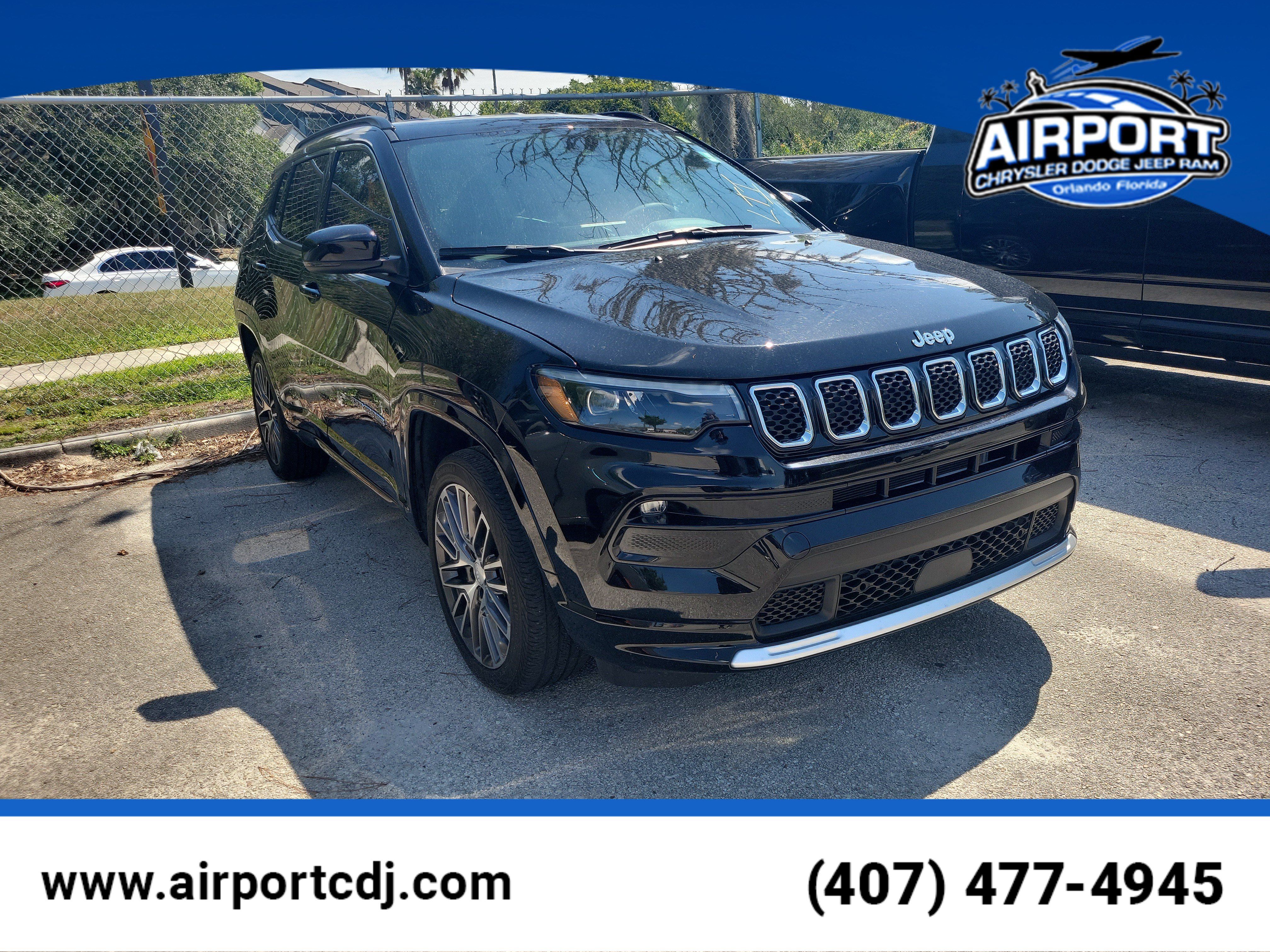 Used 2024 Jeep Compass Limited w/ Elite Group AWD/4WD image 1