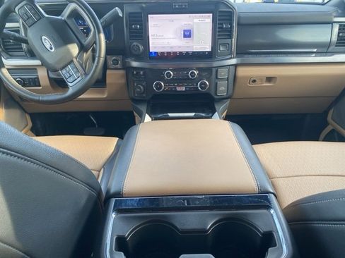 Used 2025 Ford F250 Lariat w/ Lariat Ultimate Package image 13