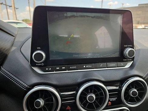 Used 2024 Nissan Sentra SV FWD image 28