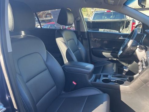 Used 2021 Kia Sportage EX image 12