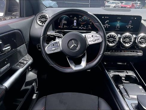 Used 2023 Mercedes-Benz GLA 35 AMG 4MATIC image 8