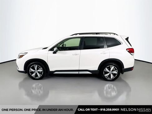 Used 2020 Subaru Forester Touring AWD/4WD image 8