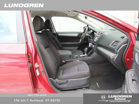 Used 2015 Subaru Legacy 2.5i image 9