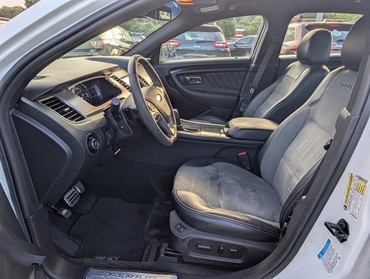 Used 2014 Ford Taurus SHO w/ Equipment Group 401A AWD/4WD image 13