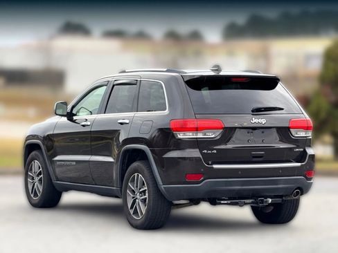 Used 2017 Jeep Grand Cherokee Limited image 10