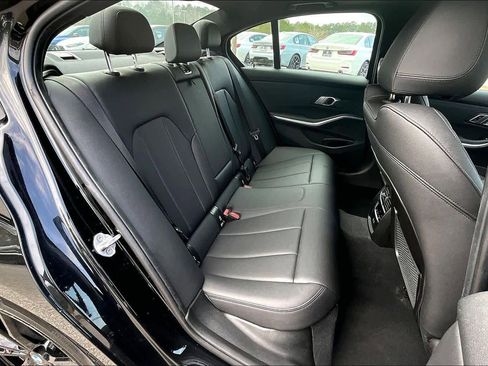 Used 2021 BMW 330i Sedan w/ M Sport Package image 20