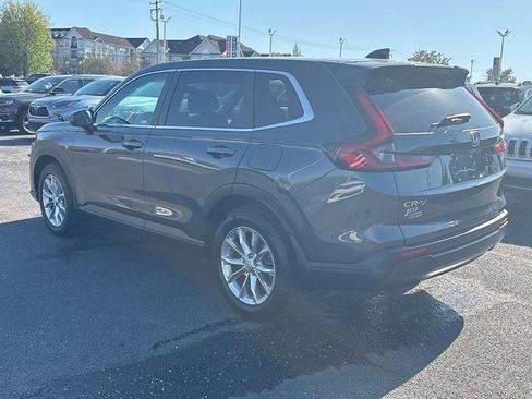 Used 2023 Honda CR-V EX image 4