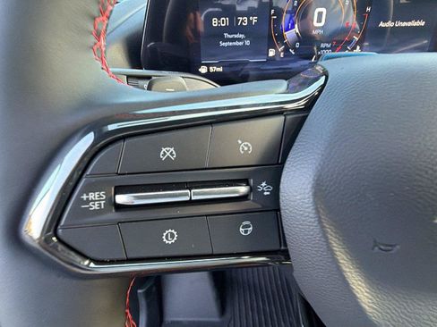 New 2027 Chevrolet Traverse RS w/ LPO, Floor Liner Package FWD image 24
