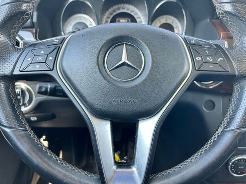 Used 2013 Mercedes-Benz GLK 350 4MATIC image 20