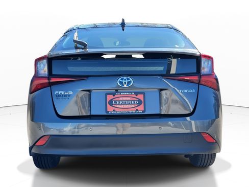 Used 2022 Toyota Prius LE image 5