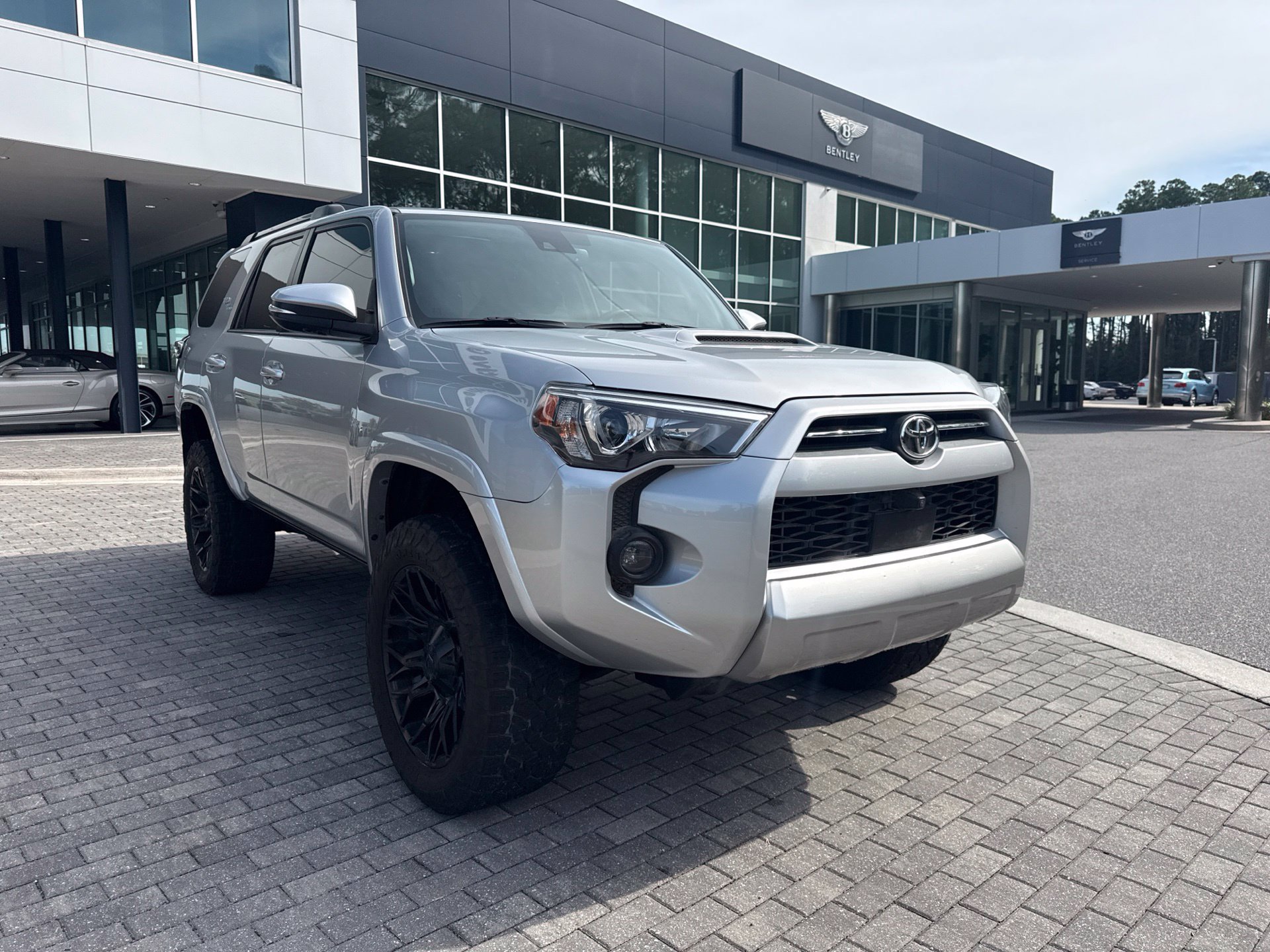 Used 2024 Toyota 4Runner TRD Off-Road Premium w/ Off Road Premium Plus Package AWD/4WD image 2
