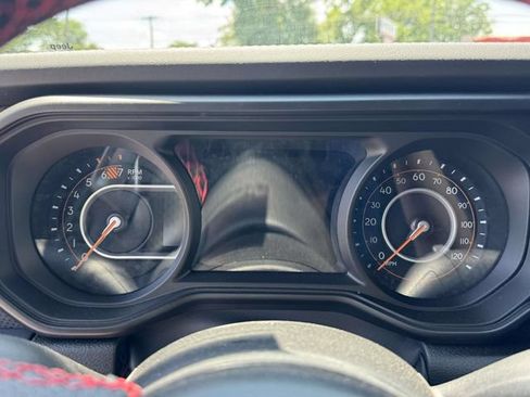 New 2026 Jeep Wrangler Unlimited Rubicon 392 w/ Quick Order Package 27X Moab AWD/4WD image 9