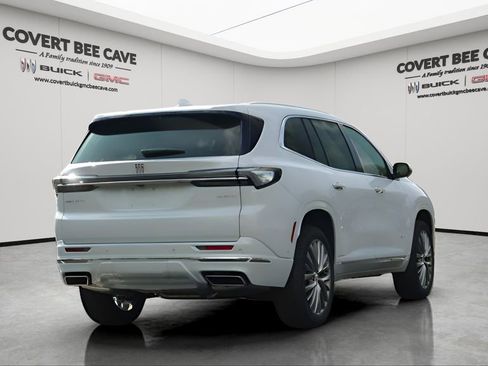 New 2026 Buick Enclave Avenir w/ Super Cruise Package image 7