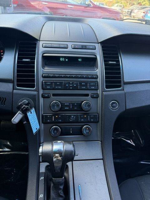 Used 2011 Ford Taurus SEL w/ 201A Rapid Spec Order Code FWD image 15