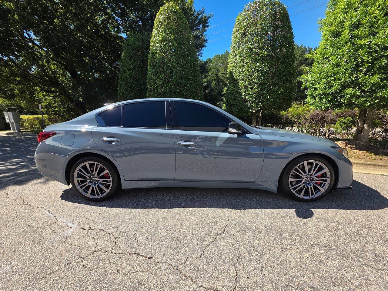 Used 2022 INFINITI Q50 Red Sport 400 w/ Carbon Fiber Package RWD image 6