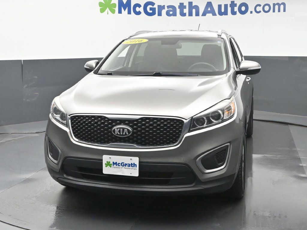 Used 2016 Kia Sorento FWD image 6