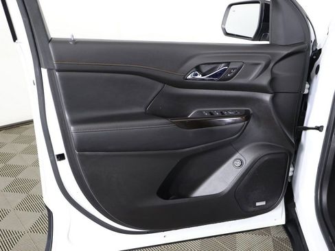 Used 2020 GMC Acadia AT4 w/ Driver Alert Package II AWD/4WD image 29