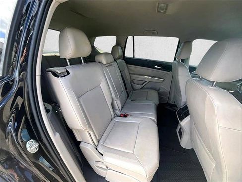 Used 2020 Volkswagen Atlas SE FWD image 26