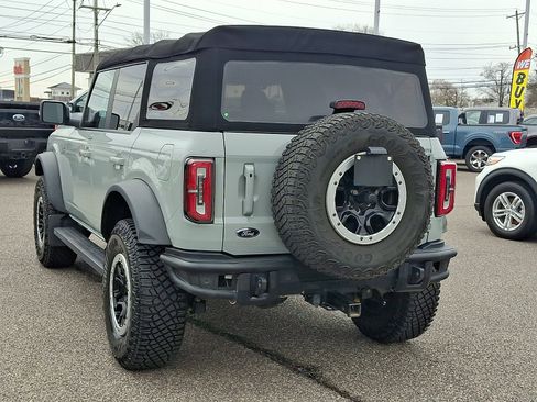 Certified 2022 Ford Bronco Outer Banks w/ Sasquatch Package image 8