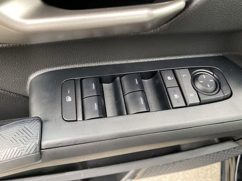 Certified 2024 Toyota Tacoma TRD Sport AWD/4WD image 13