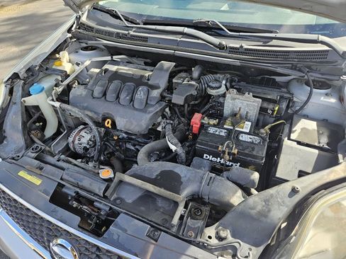 Used 2012 Nissan Sentra 2.0 SR w/ Special Edition Pkg image 17