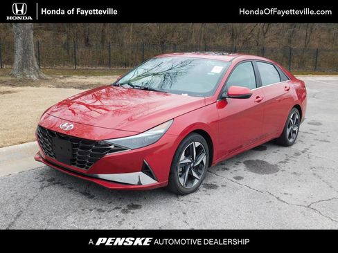 Used 2022 Hyundai Elantra Limited w/ Preferred Accessory Package image 1