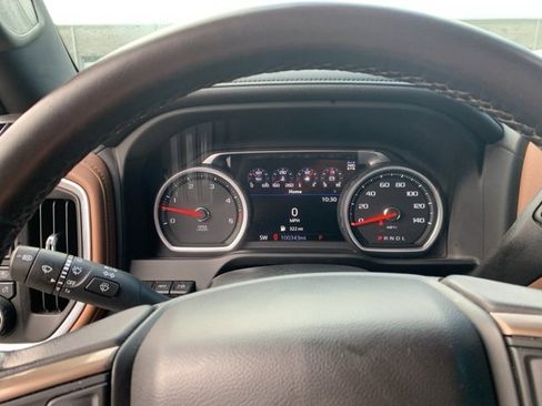 Used 2023 Chevrolet Silverado 2500 High Country w/ Z71 Off-Road Package image 18