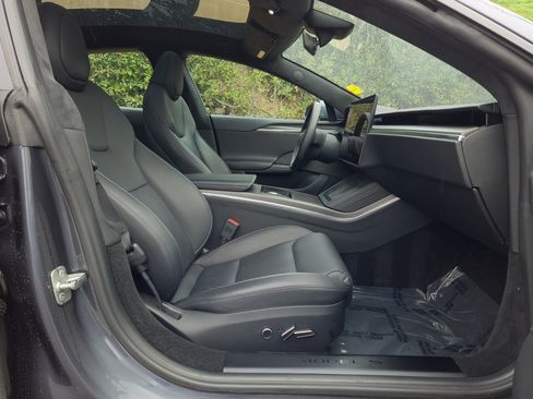 Used 2023 Tesla Model S Plaid image 23