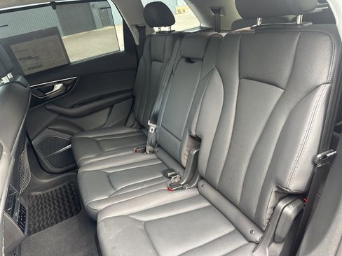 Used 2023 Audi Q7 3.0T Premium Plus w/ Premium Plus Package image 22